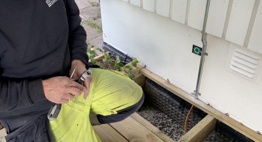 Bredbandsinstallation villa med Niclas Westermark